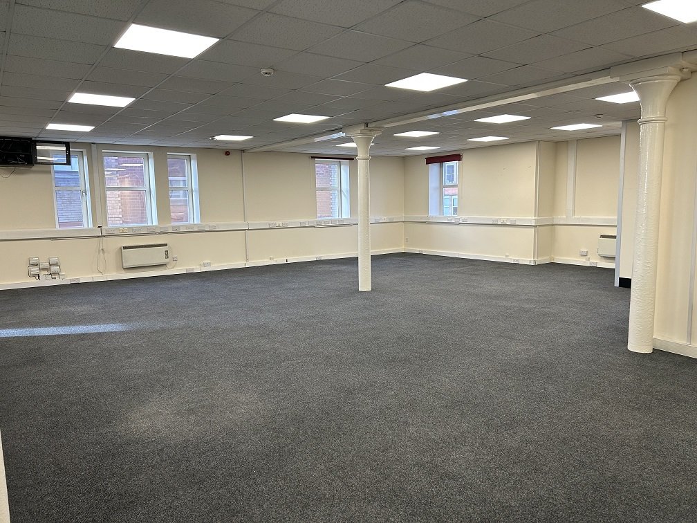 Office in Derby - photo 2
