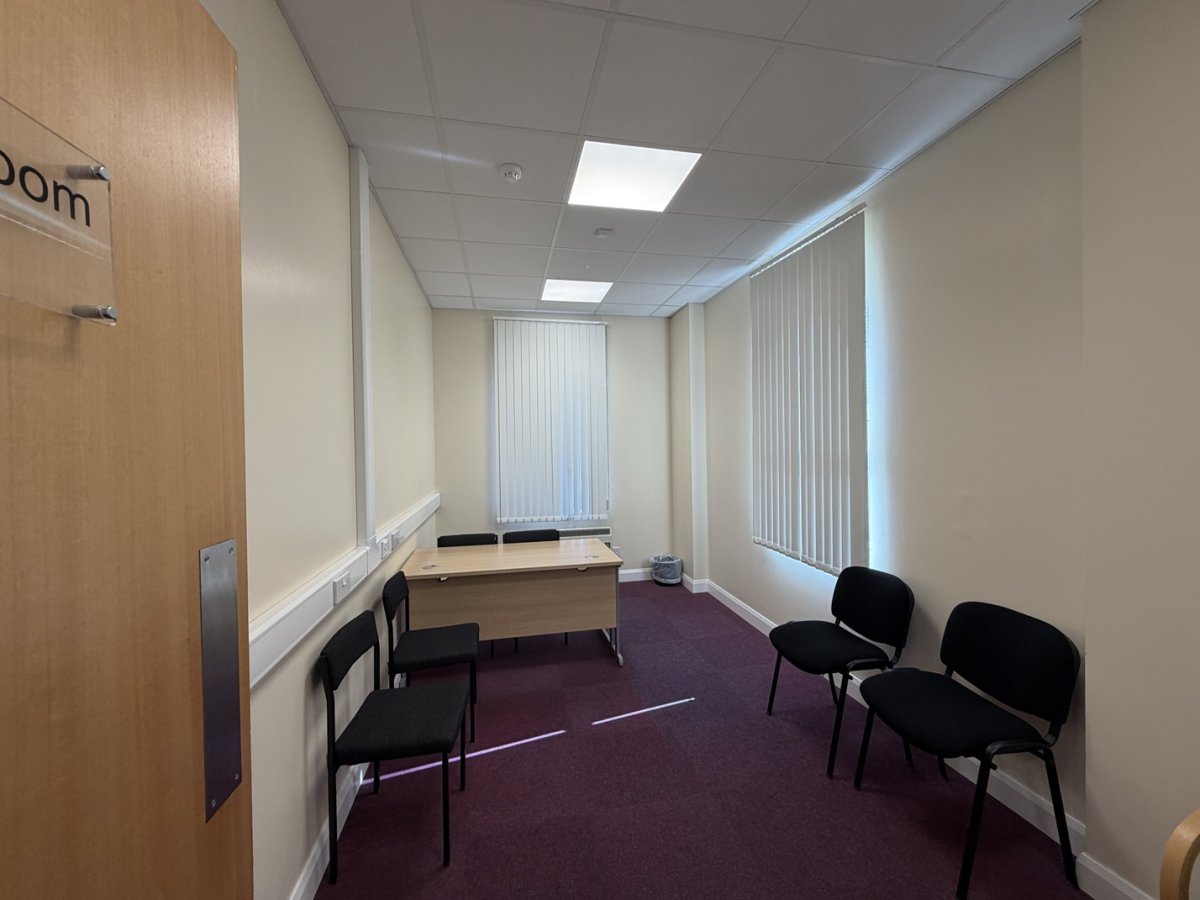 Office in Derby - photo 3