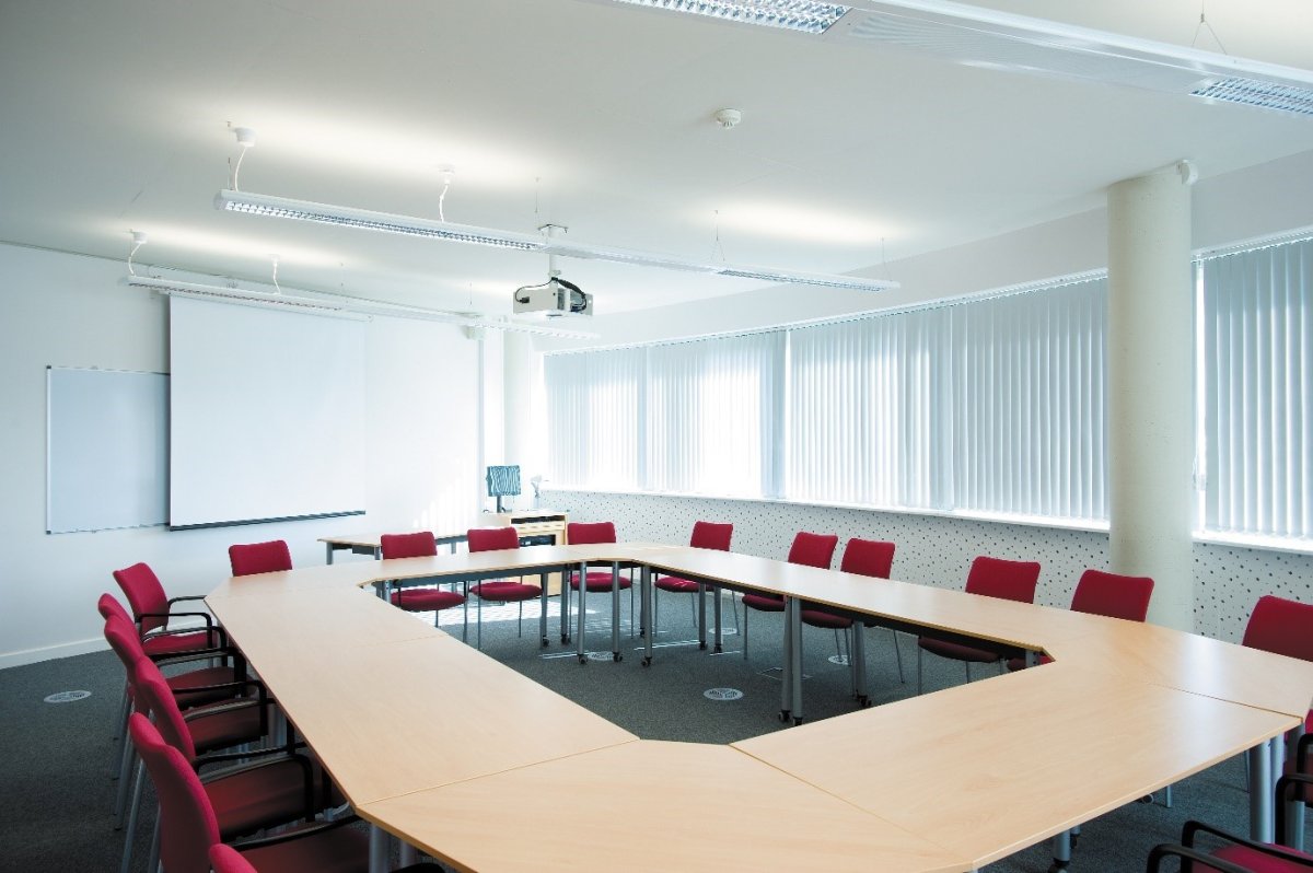 Office in Nottingham - photo 2