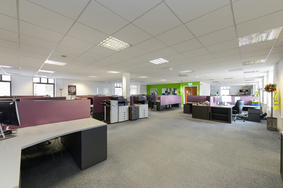 Office in Nottingham - photo 3