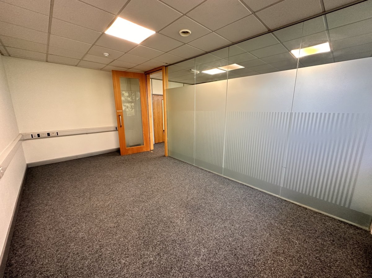 Office in Norwich - photo 3