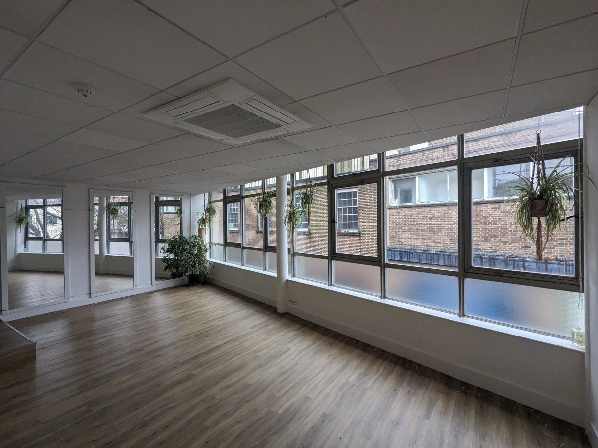 Office in Norwich - photo 2