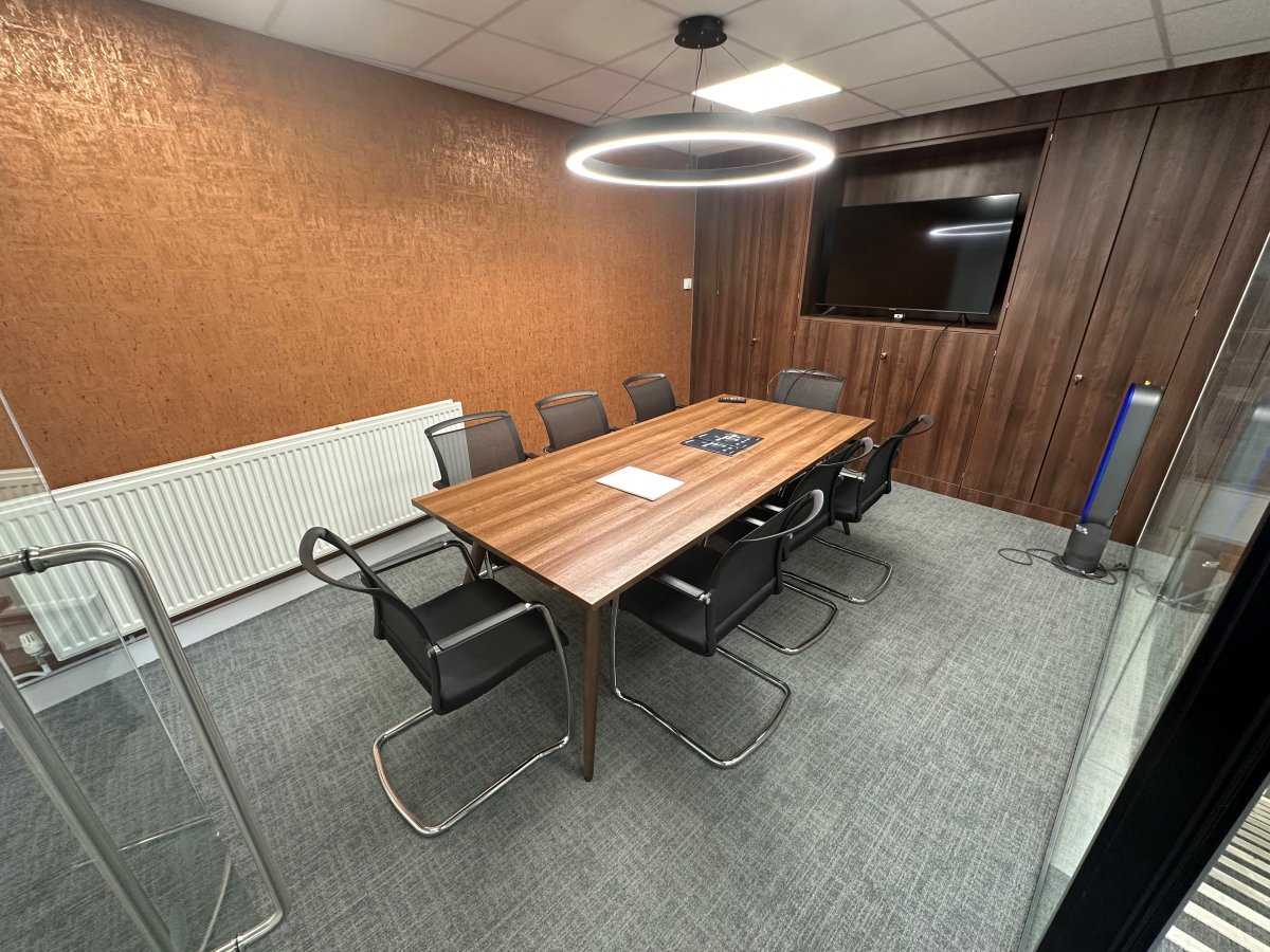 Office in Leicester - photo 4