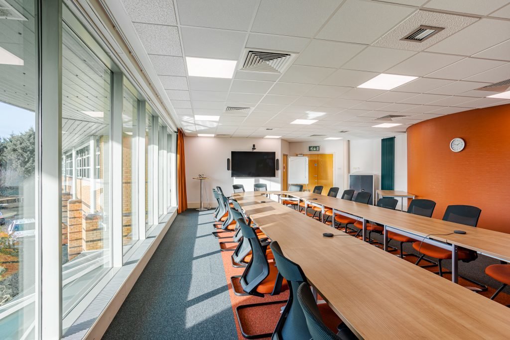 Office in Warwick - photo 3