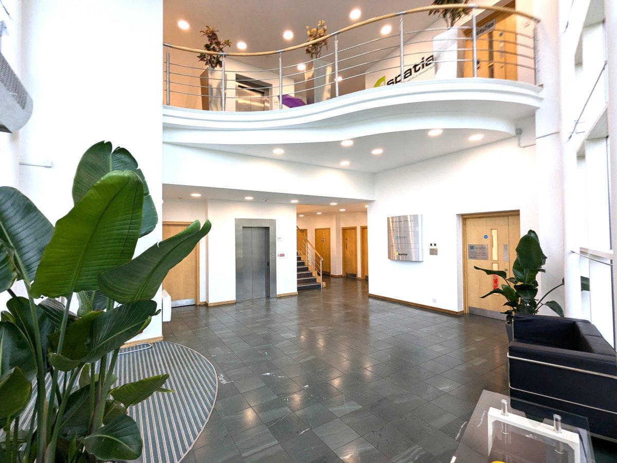 Office in Cambridge - photo 2