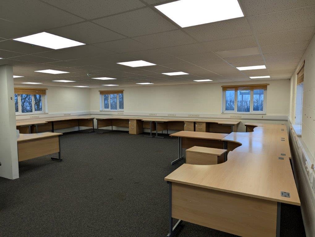 Office in Shepton Mallet - photo 2
