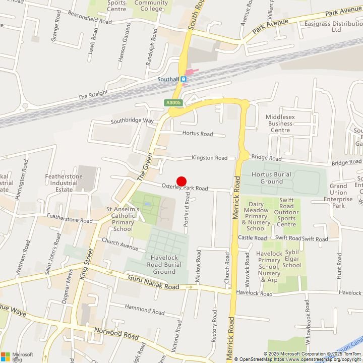 Office in Southall - photo 2