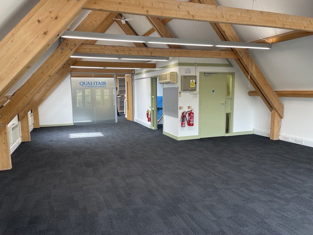 Office in Cambridge - photo 3