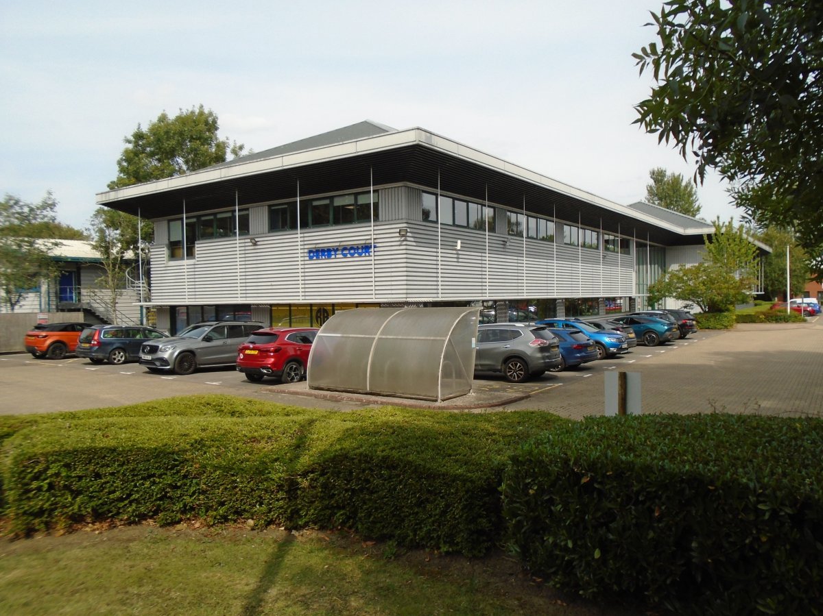 Office in Trowbridge - photo 3