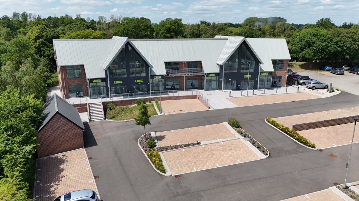 Office in Colchester - photo 4