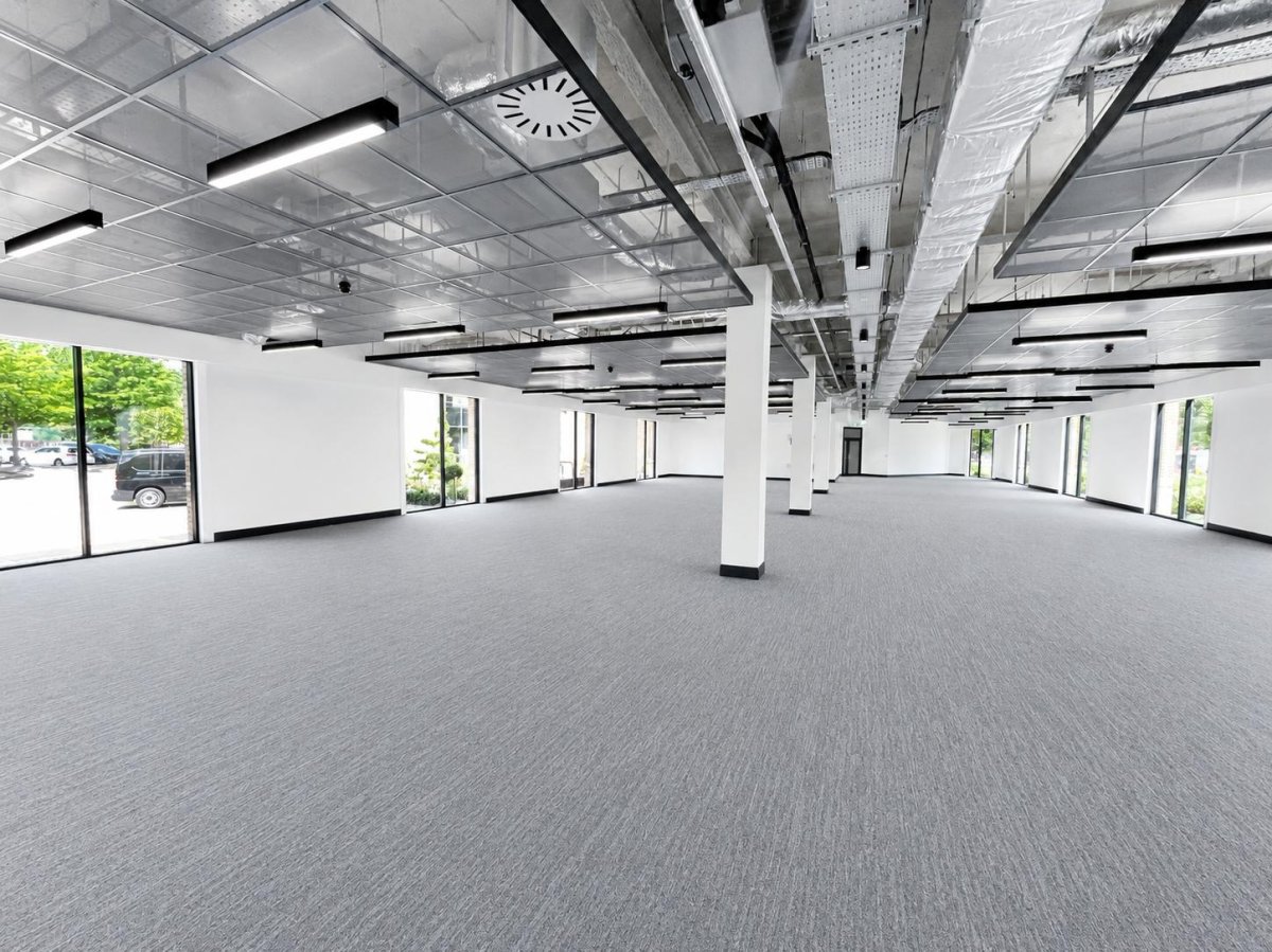 Office in Colchester - photo 3