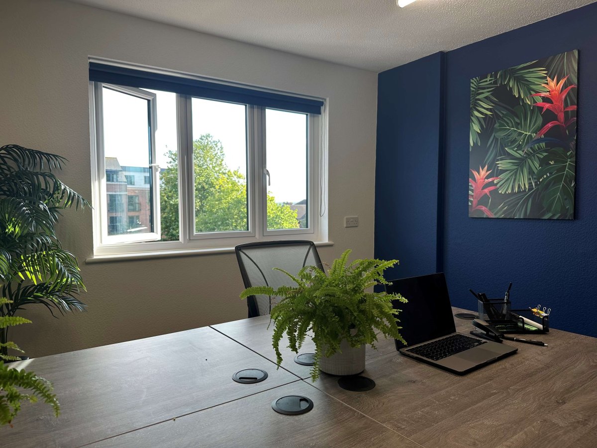 Office in Maldon - photo 2