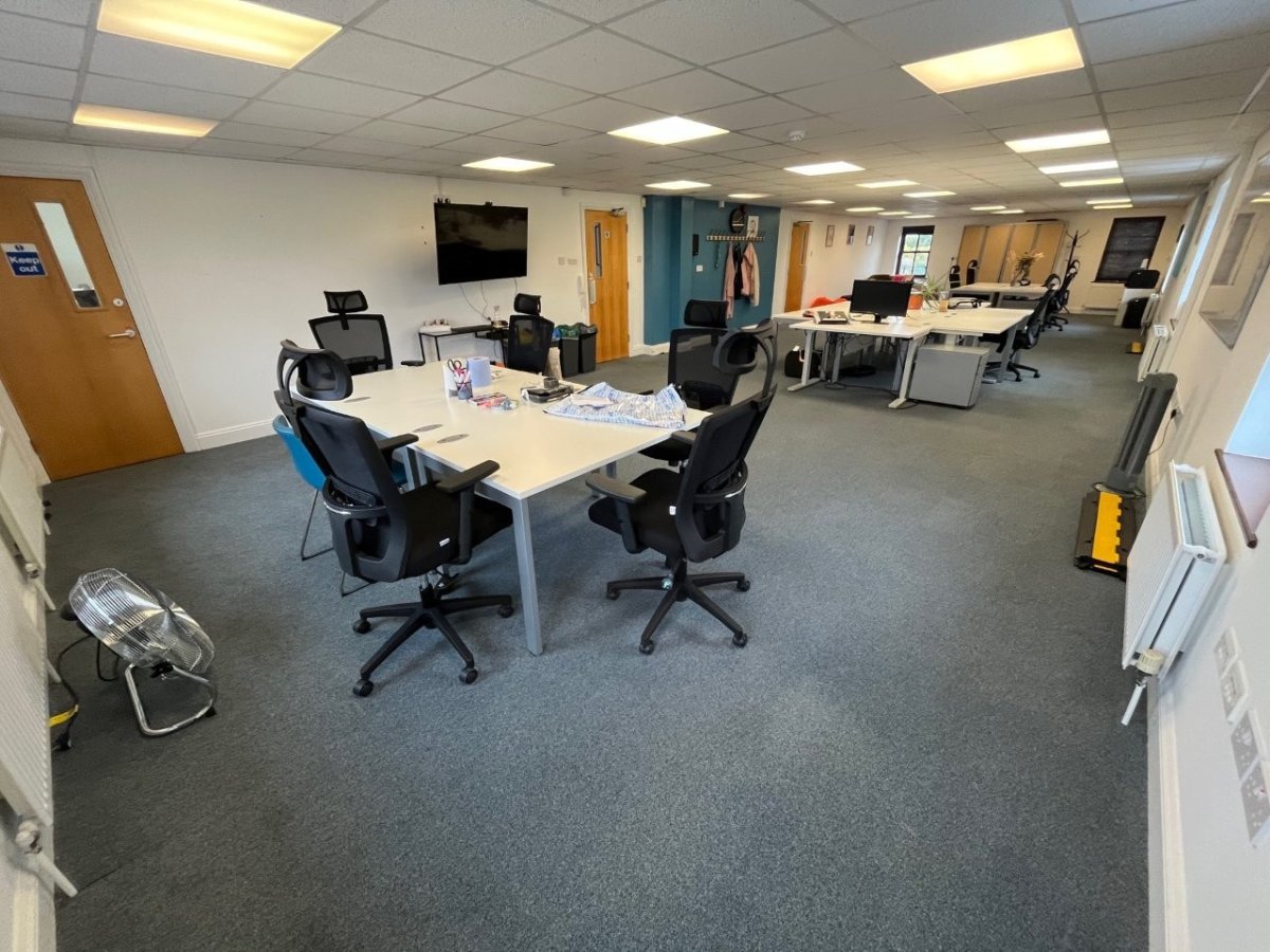 Office in Copford - photo 2