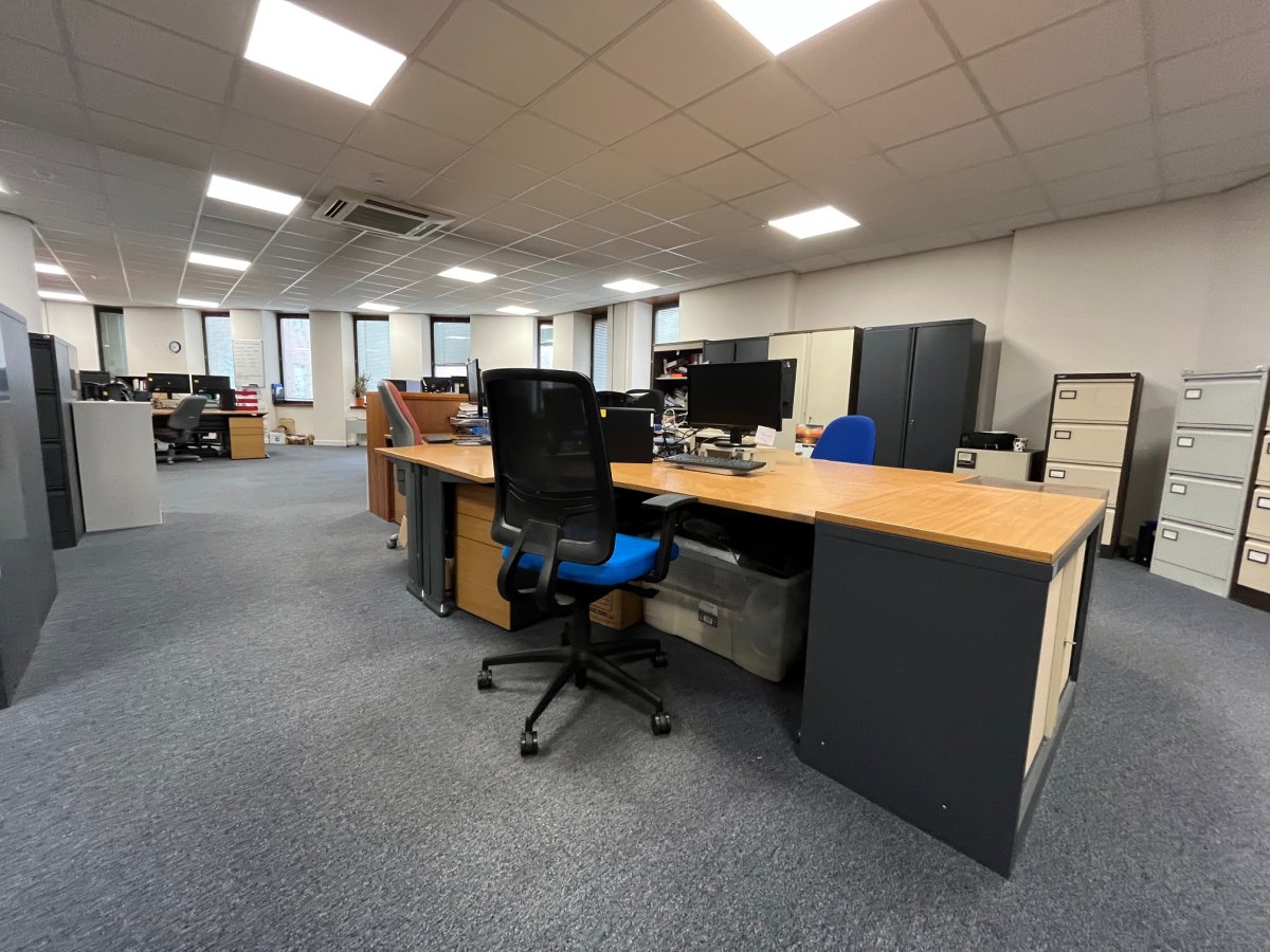 Office in Colchester - photo 2