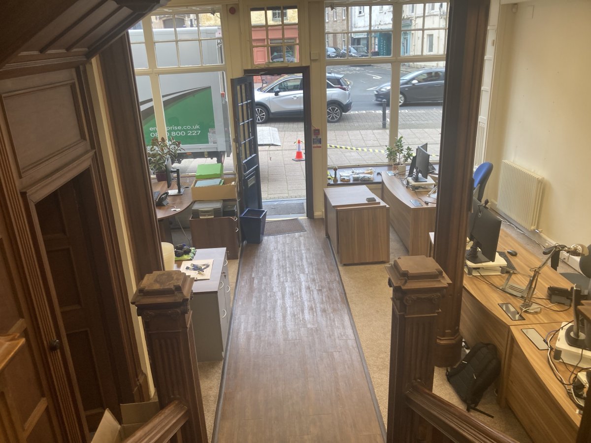 Office in Ayr - photo 4