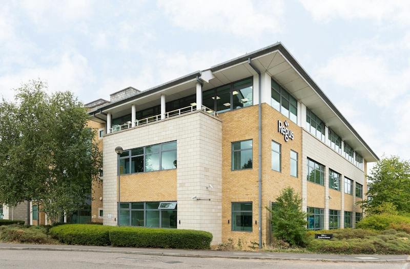 Office in Camberley - photo 2