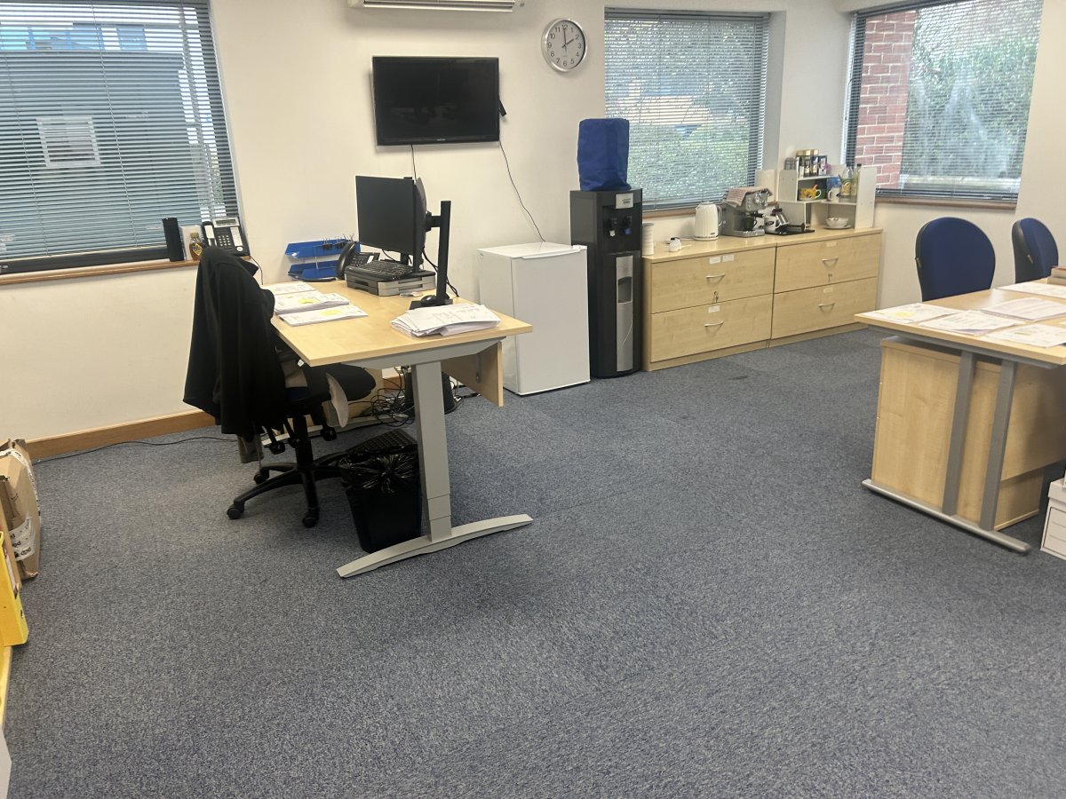 Office in Quedgeley - photo 3