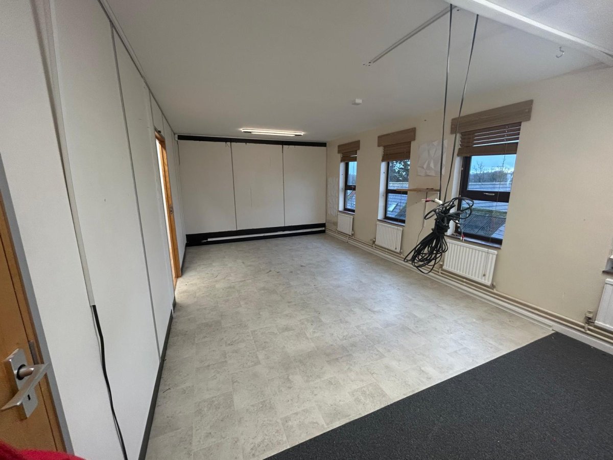 Office in Lutterworth - photo 4