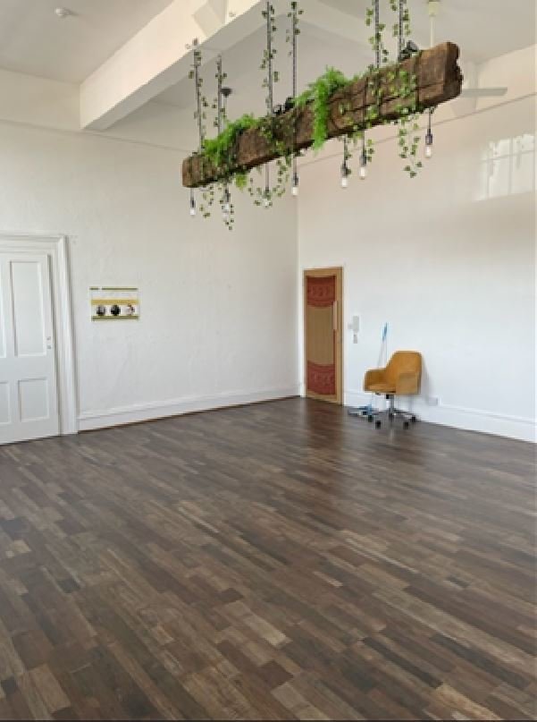 Office in Cheltenham - photo 3
