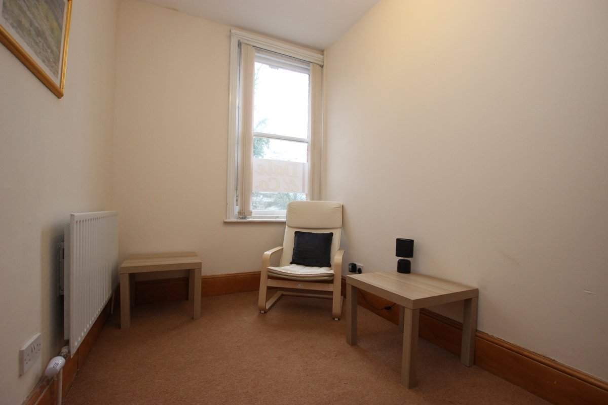 Office in Lincoln - photo 4