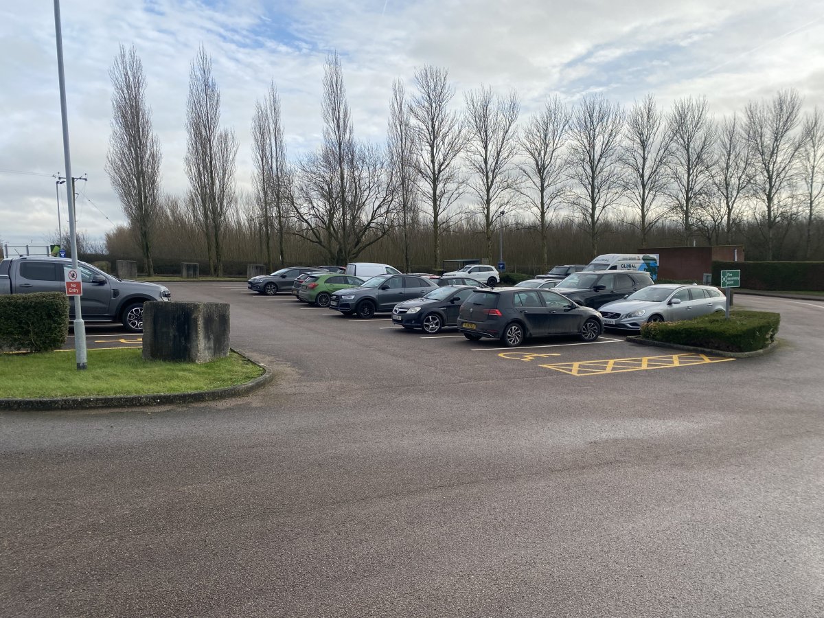 Office in Newark-On-Trent - photo 2