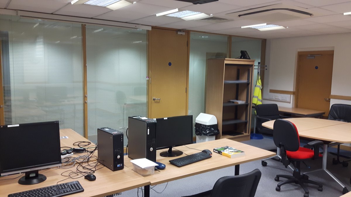 Office in Shipley - photo 3