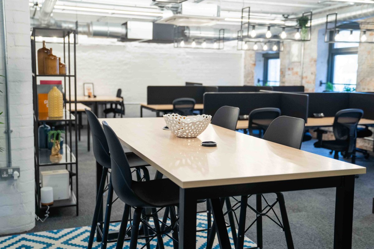 Office in Wakefield - photo 3
