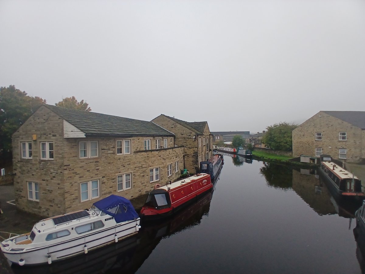 Office in Huddersfield - photo 3