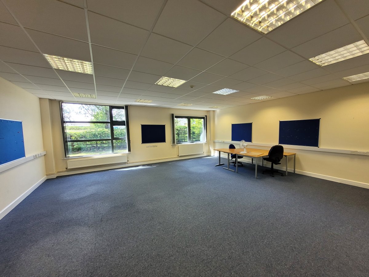 Office in Chatteris - photo 2