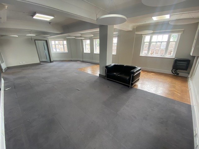 Office in St Neots - photo 4