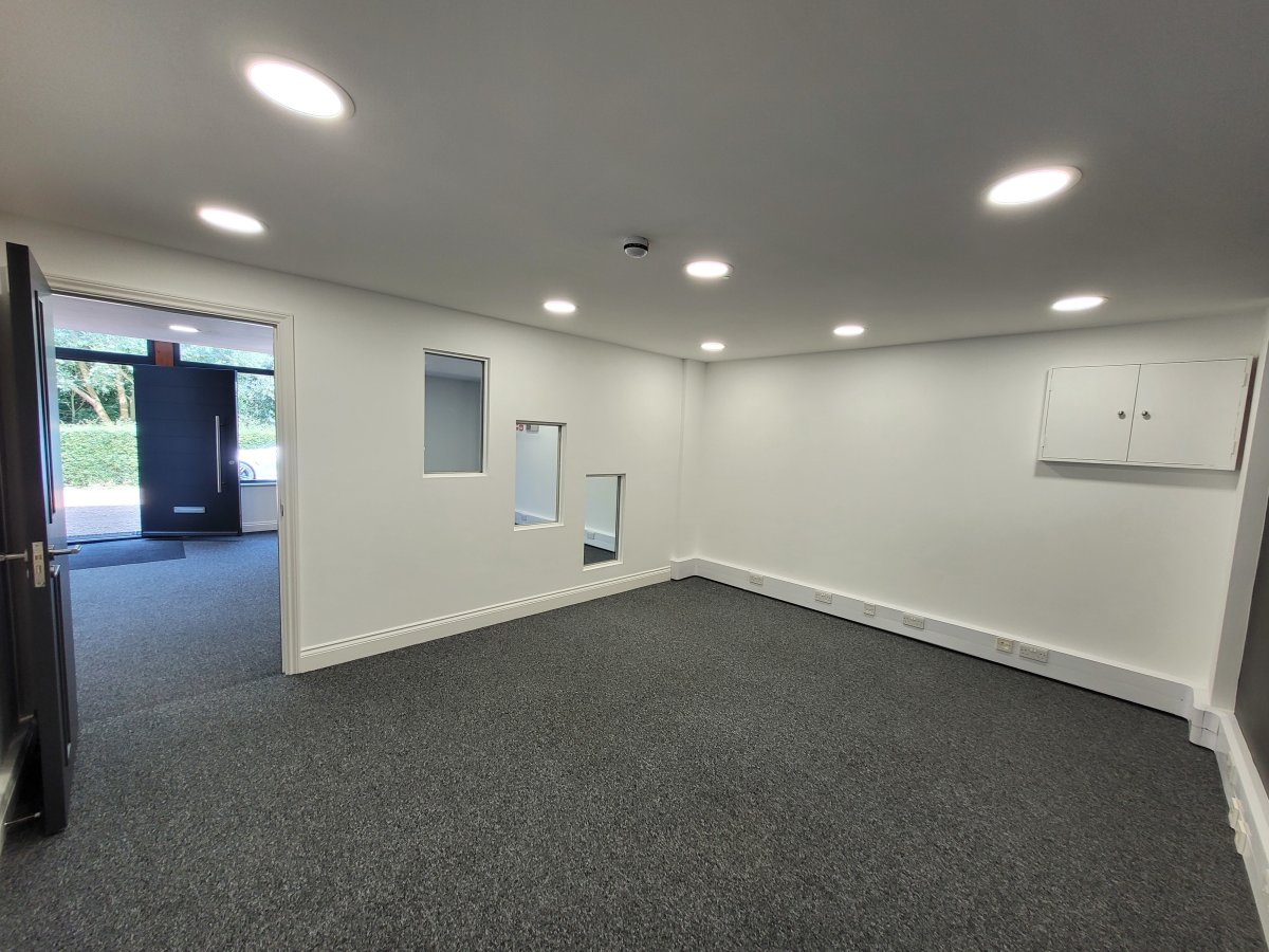 Office in Cambridge - photo 4