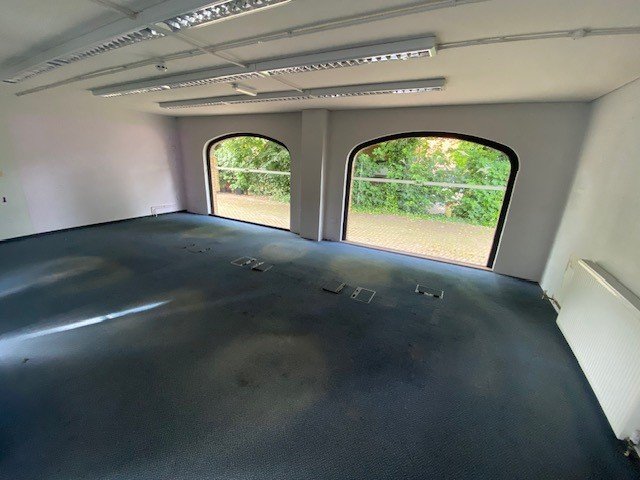 Office in Huntingdon - photo 3