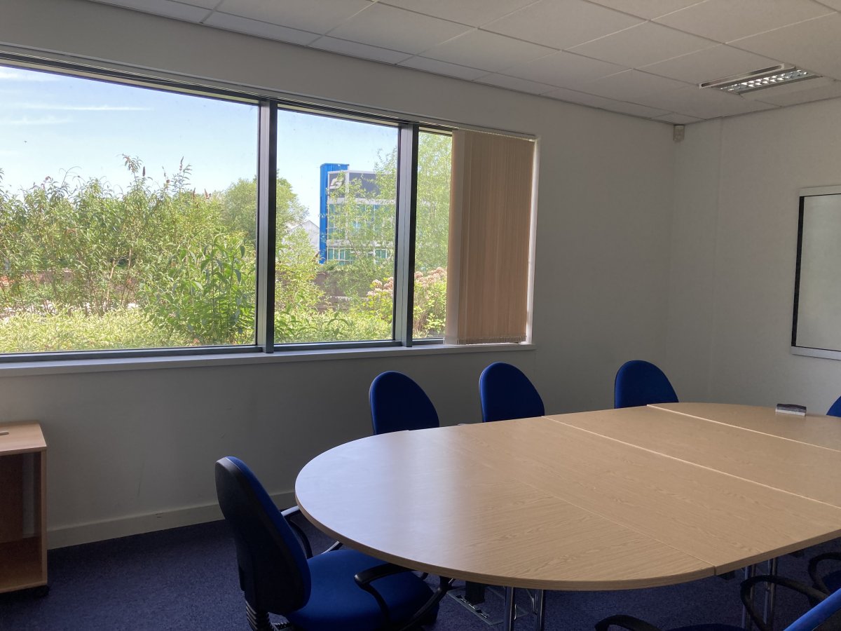 Office in Sheffield - photo 2