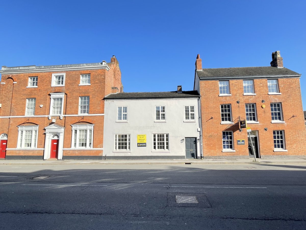 Office in Burton On Trent - photo 2