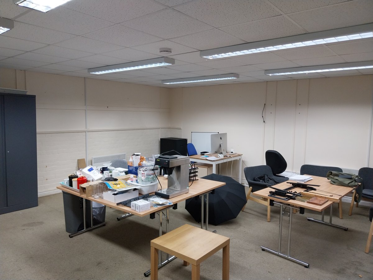 Office in Lincoln - photo 2