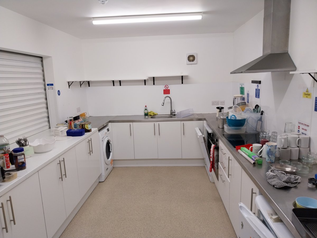 Office in Mablethorpe - photo 3
