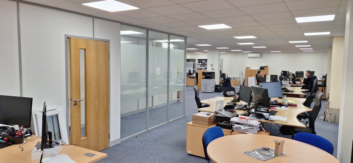 Office in Horsham - photo 2