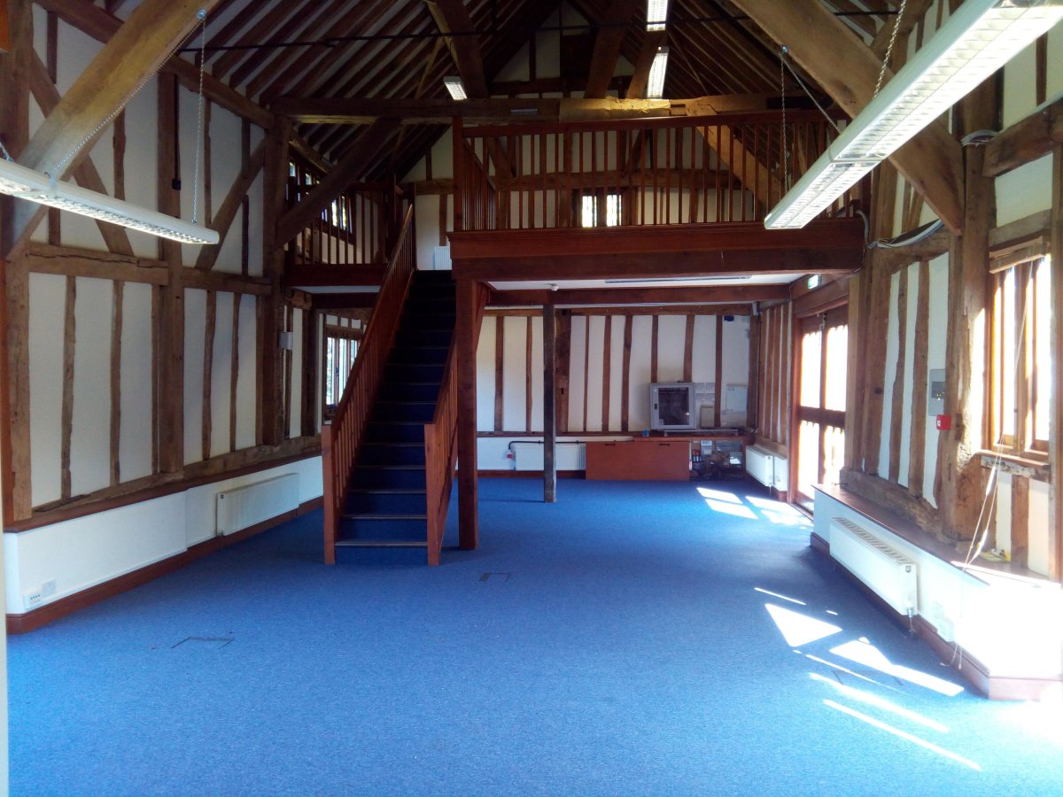 Office in Okewood Hill - photo 2