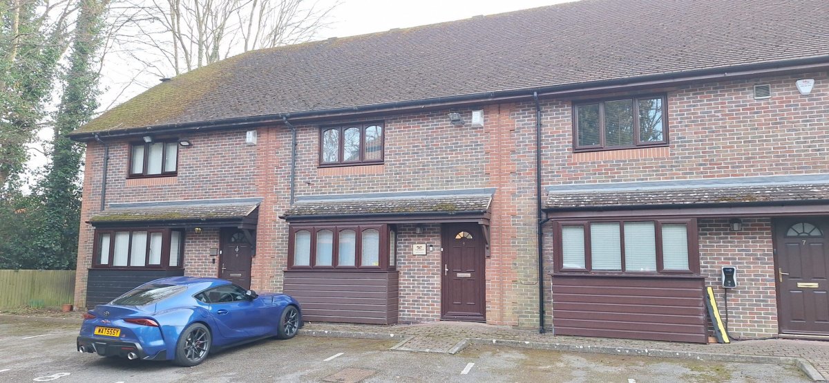 Office in Horsham - photo 2