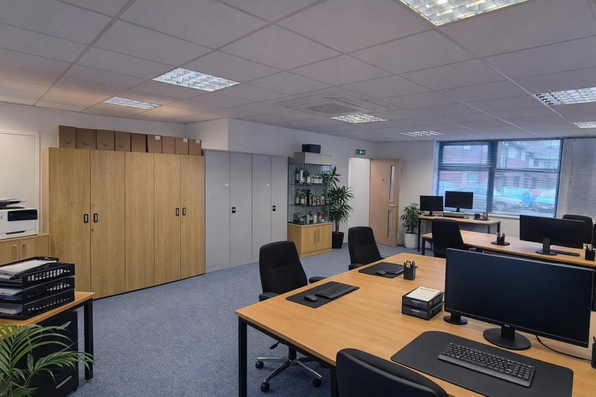 Office in Horsham - photo 2