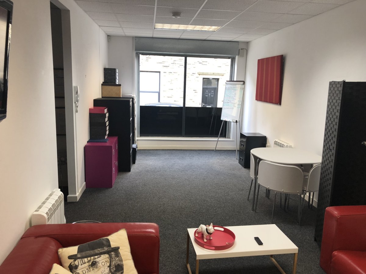 Office in Halifax - photo 4