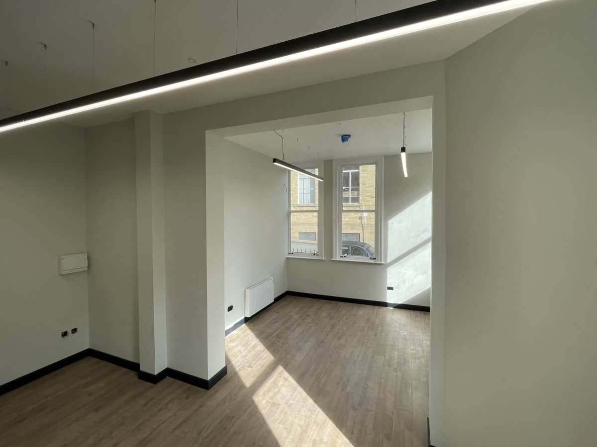 Office in Halifax - photo 4
