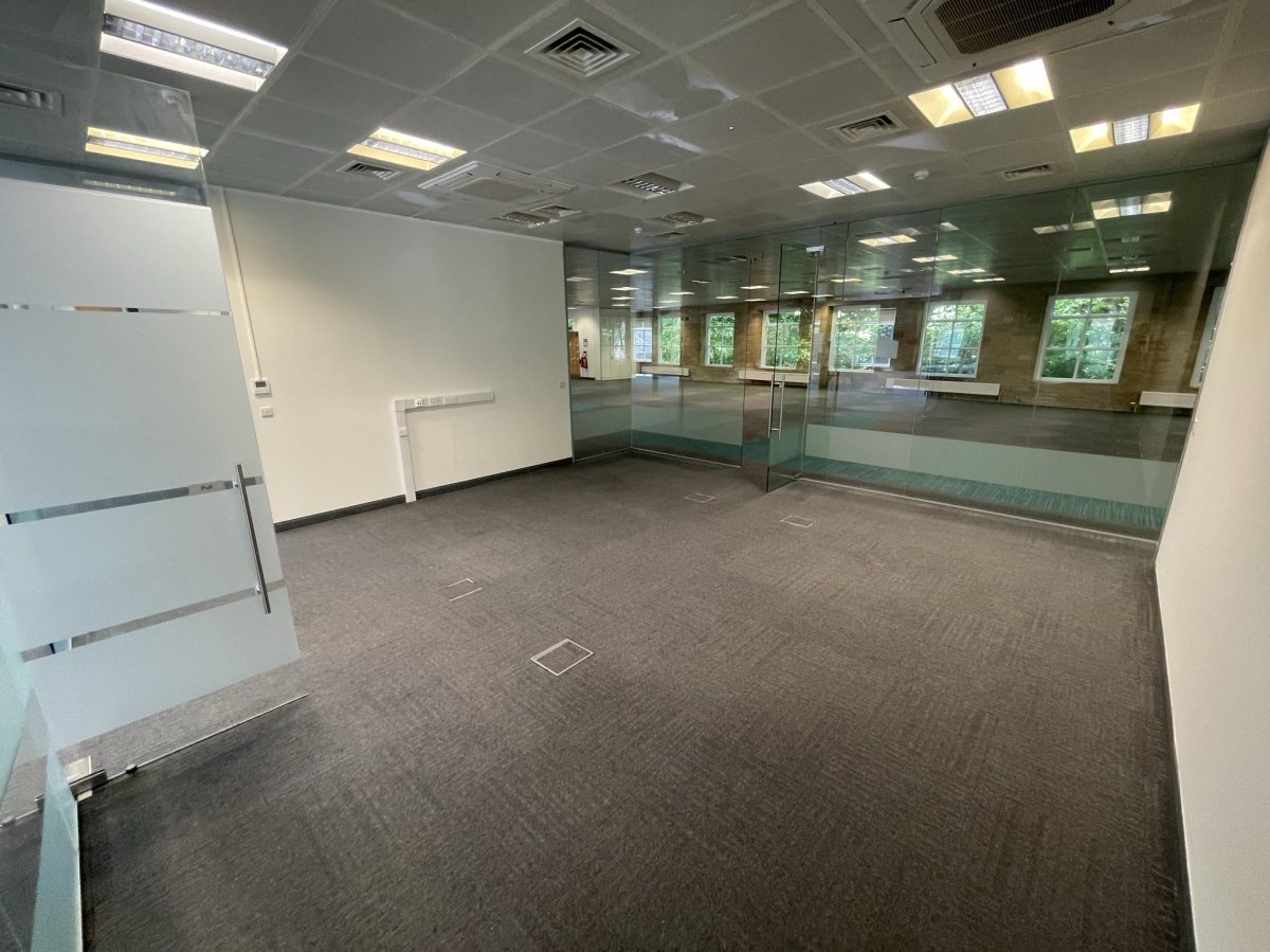 Office in Halifax - photo 3