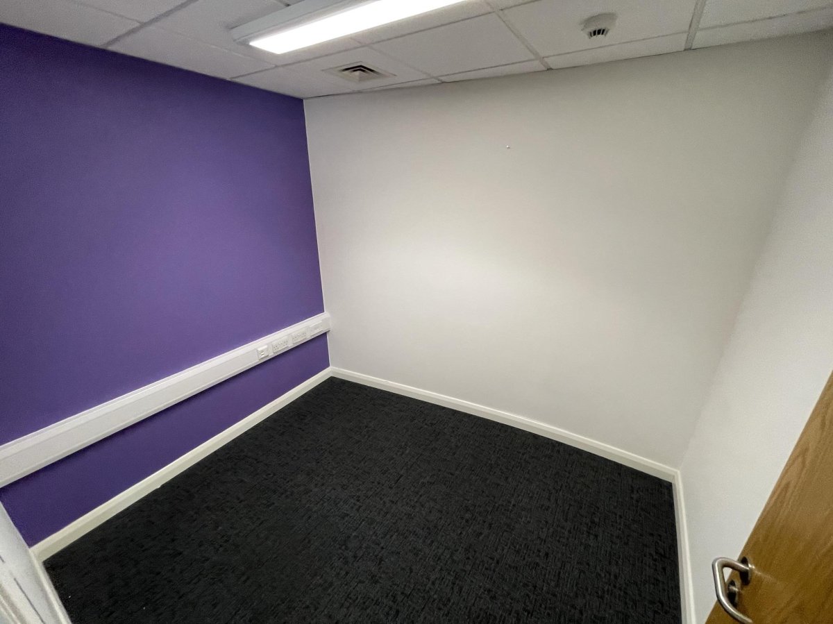 Office in Halifax - photo 3
