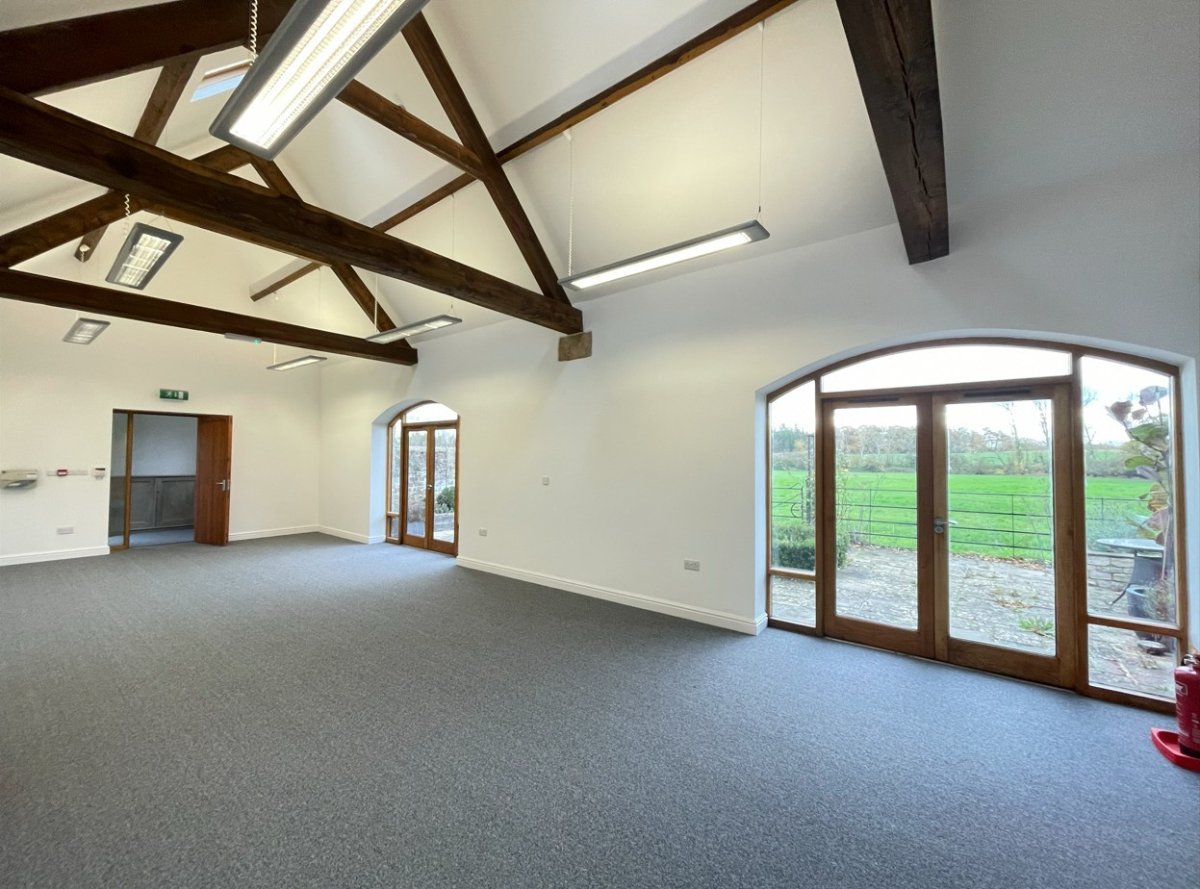 Office in Kirtlington - photo 3