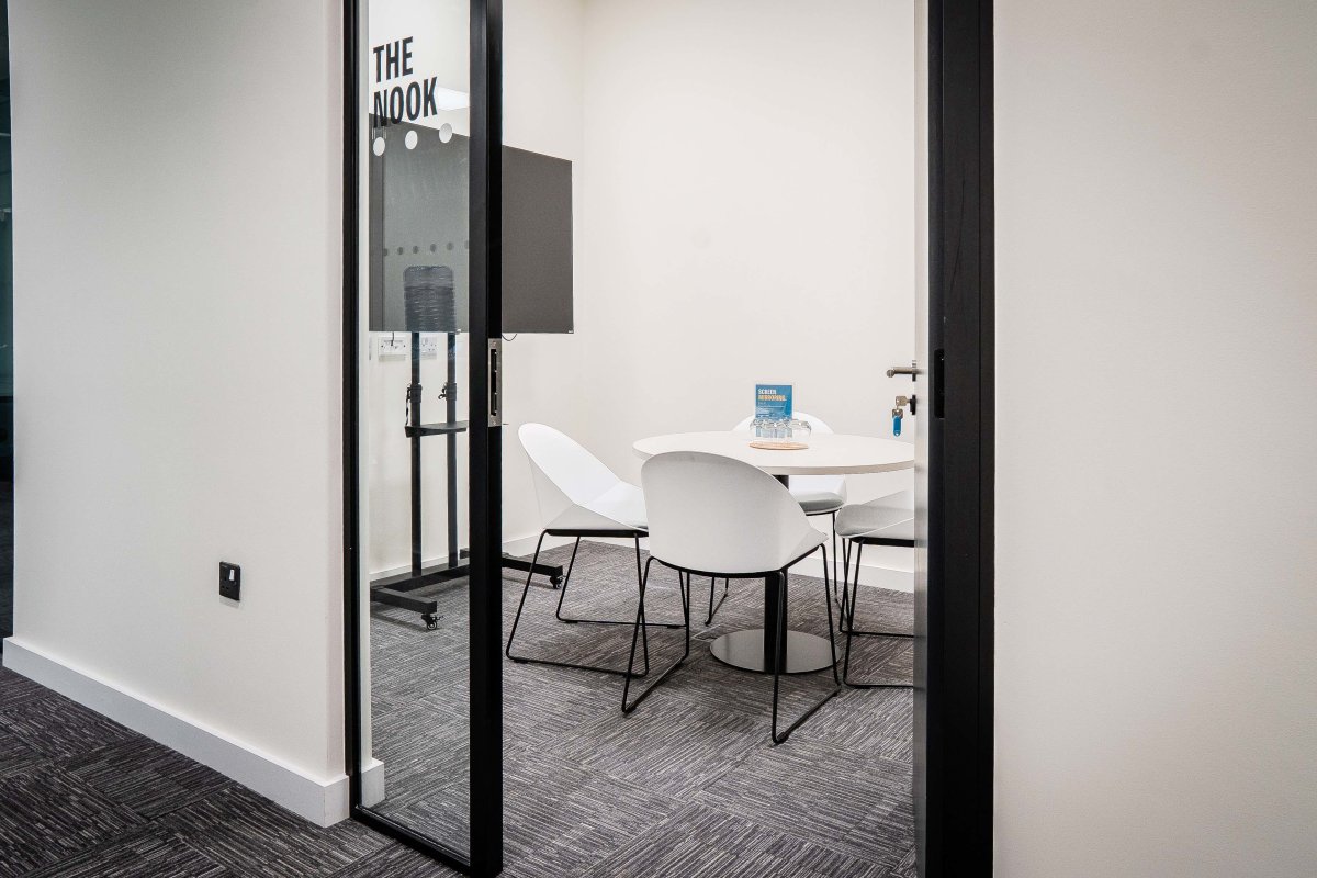Office in Leeds - photo 4
