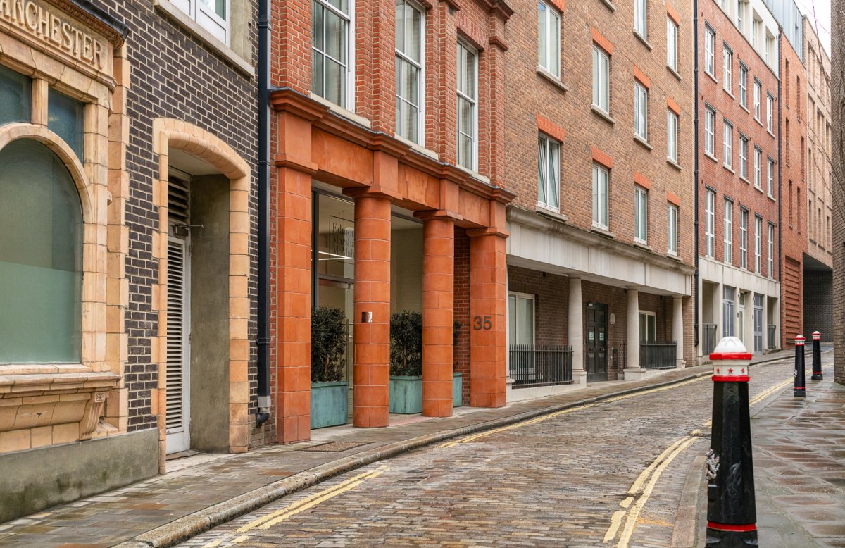 Office in London - photo 3