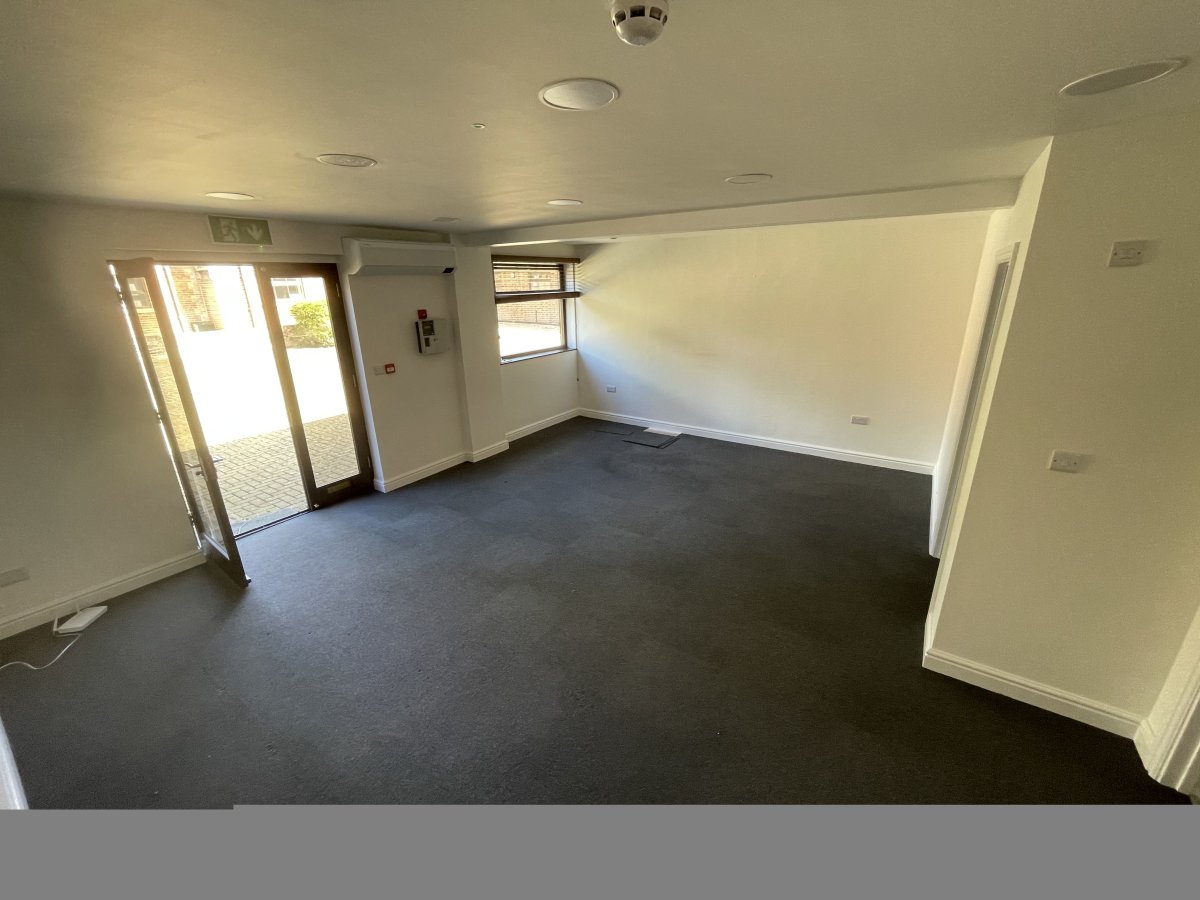 Office in Little Baldon - photo 2