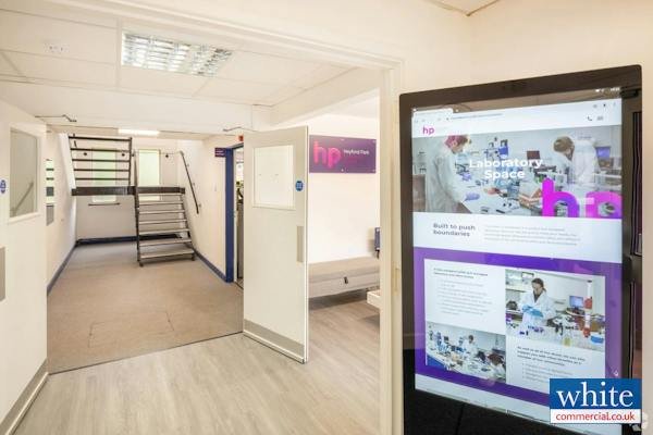Office in Bicester - photo 2