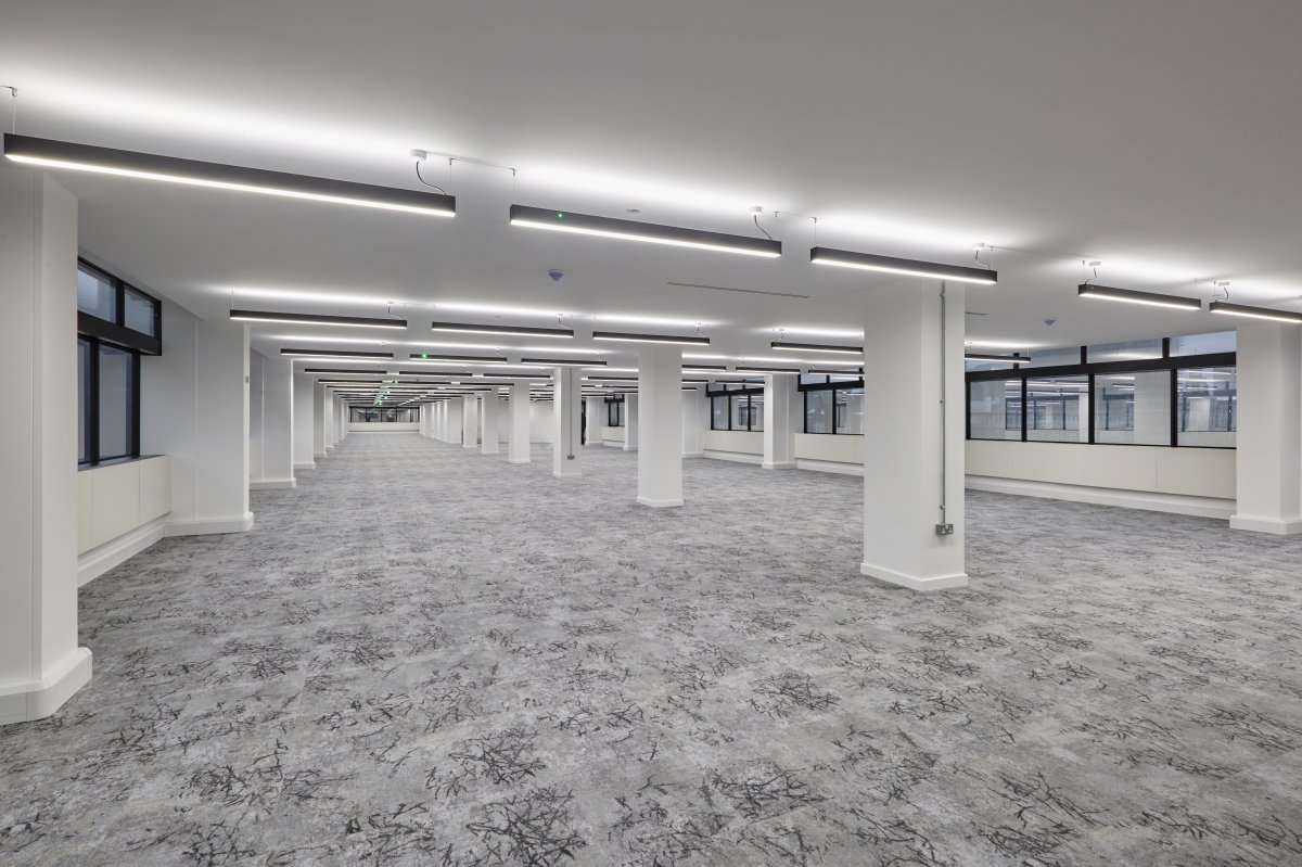Office in Croydon - photo 3